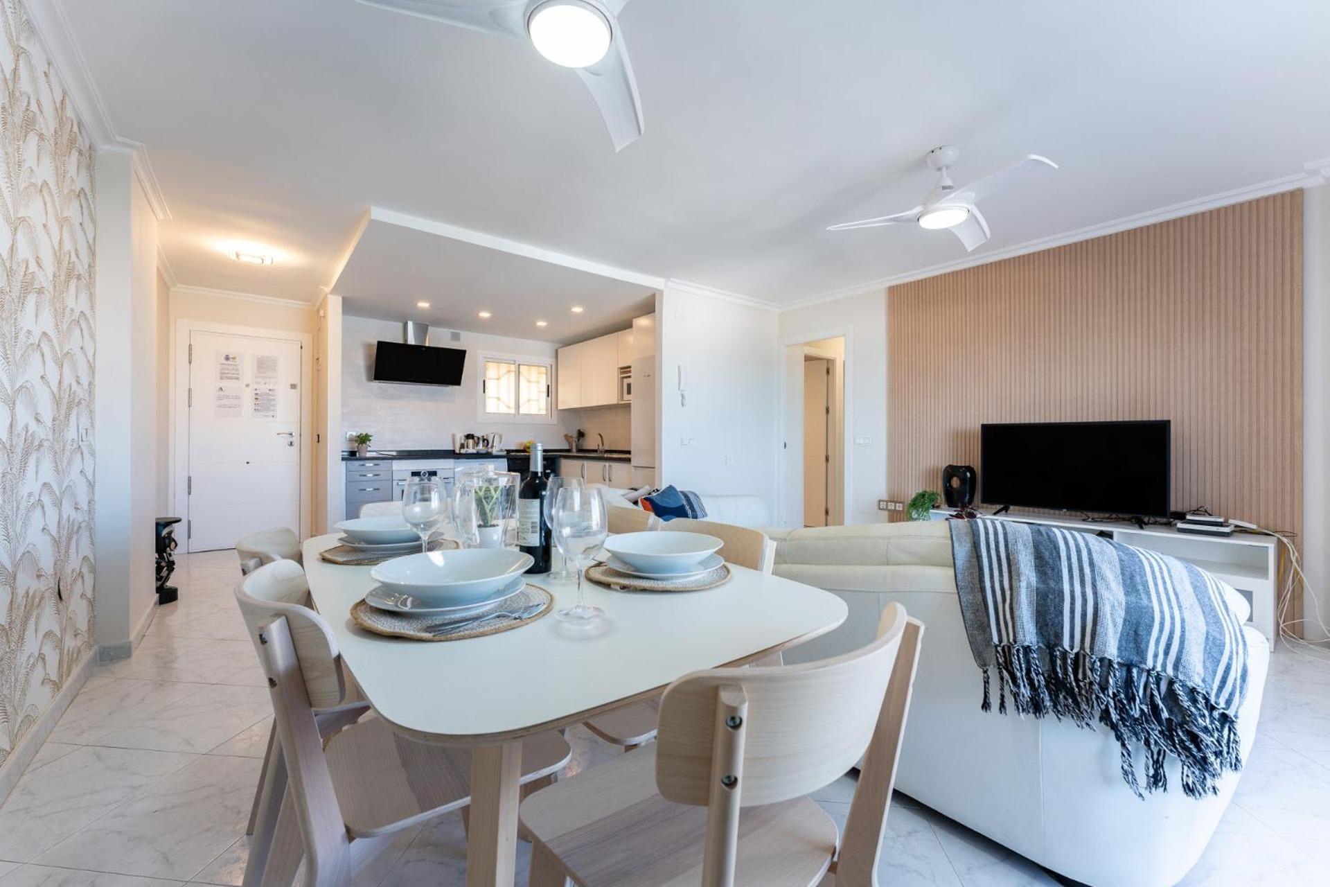Malagasuite Seaview Babilonia Торемолинос Екстериор снимка