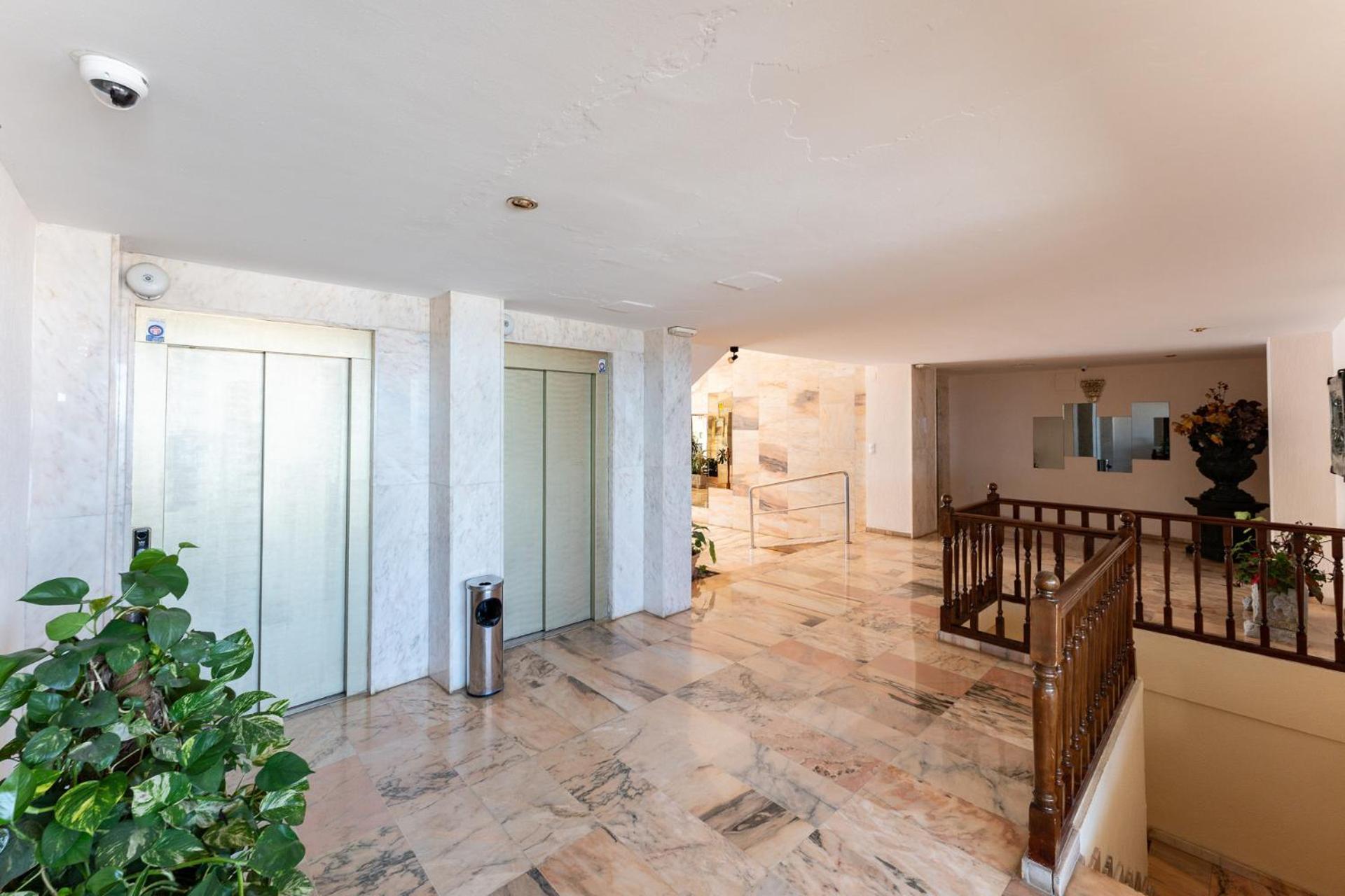 Malagasuite Seaview Babilonia Торемолинос Екстериор снимка